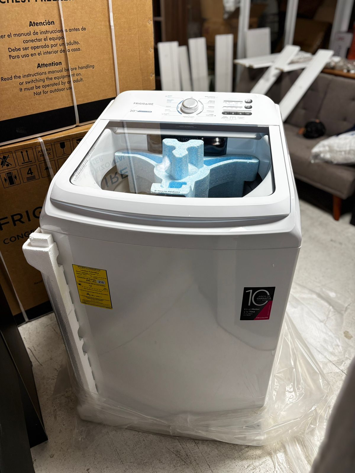LAVADORA FRIGIDAIRE